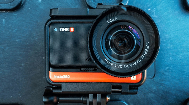 Insta360 One R: тест камеры с умными функциями